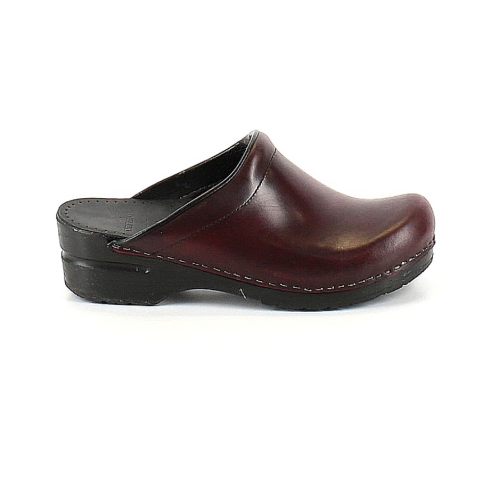 dansko size 39 eu clog leather burgundy brown